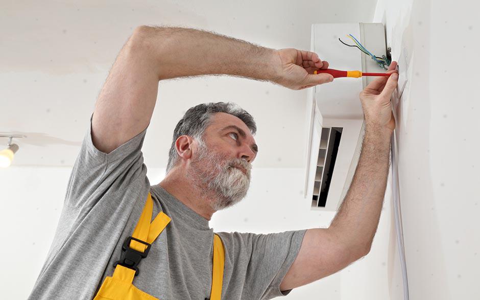 recherche travail électricien bâtiment Charenton-le-Pont